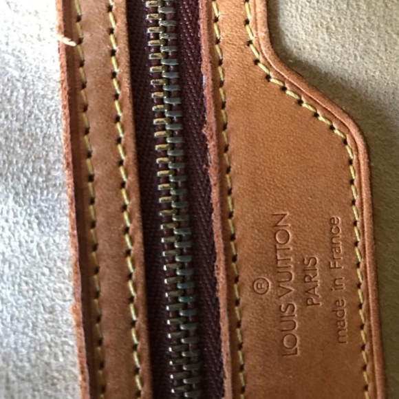 Handbag - Picture 4 of 7